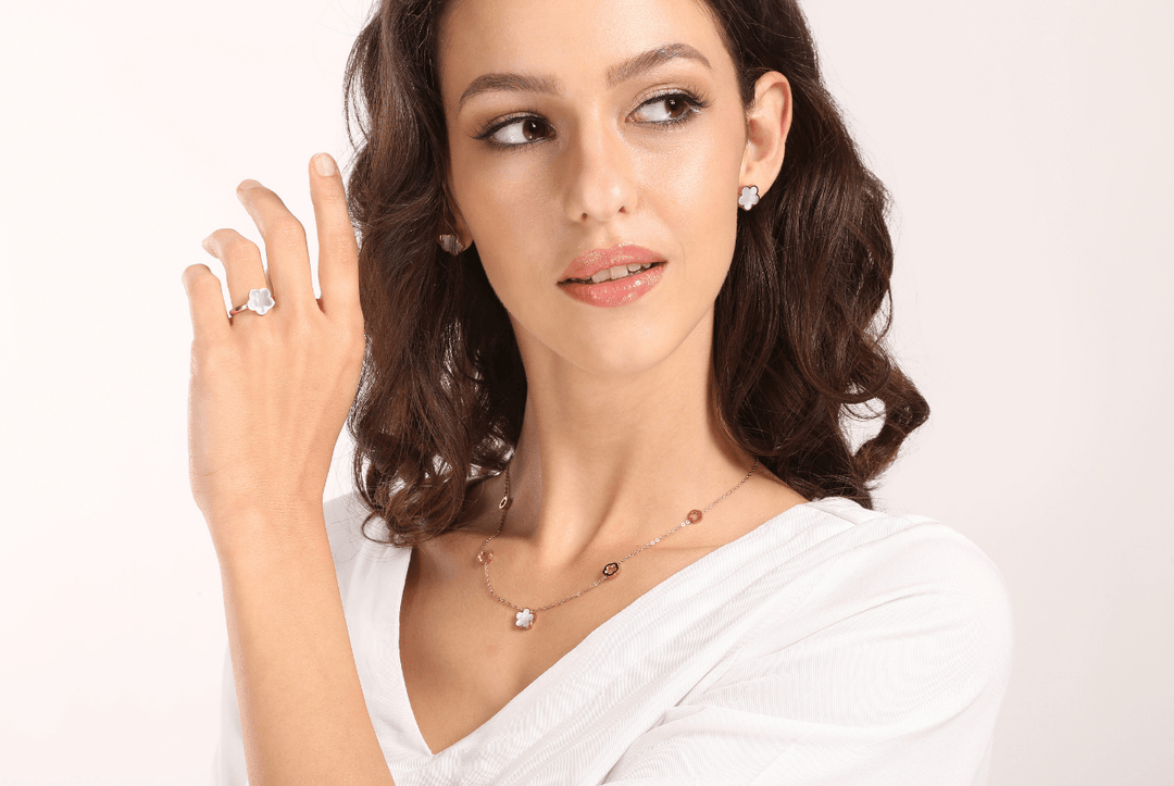 5 důvodů, proč jsou šperky z chirurgické oceli ideální vánoční dárek pro ženu - Zovero